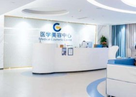 广州隆鼻修复医院排名？有着专业的技术和较高的人气
