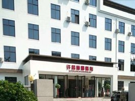 许昌丽娜医疗整形美容门诊部怎么样？分享坐诊医生资料和案例