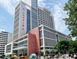 汕头中心医院激光贵吗?多少钱?医生介绍+隆鼻案例图