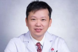 武汉脂肪填充哪个医生比较有名