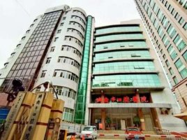 济南市口腔医院价格表|哪个大夫好?医生名单+种植牙案例