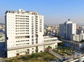 深圳龙岗区中心医院抽脂多少钱?医生技术介绍+大腿抽脂案例