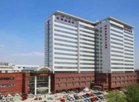 天津三中心医院美容科怎么样?医术强的医生介绍+价格表