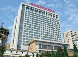 徐州附属医院二院整容科怎么样?哪个医生好?双眼皮案例