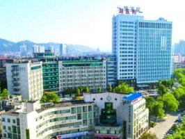 湘南附属医院美容整形科怎么样?查看科室资料及人气医生榜单 湘南附属医院美容整形科怎么样?查看科室资料及人气医生榜单