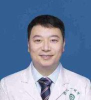 拉皮手术医生王伟简介怎么样？医生技术精湛经验丰富，能够提供优质的拉皮服