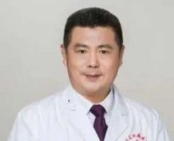 翟培明拉皮手术怎么样？医生的技术精湛，术后的伤口还隐蔽，能够起到较好的
