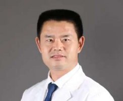 李保锴做拉皮手术怎么样？医生的技术精湛，而且还能够制定个性化的拉皮手术