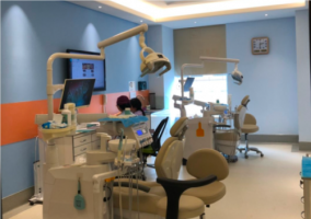 黄石春天口腔医院收费怎么样?医生介绍+种植牙案例