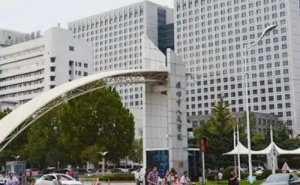 潍坊市人民医院填充泪沟案例盘点&价格表?