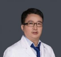 谢洋春做拉皮手术怎么样?医生技术精湛,手法轻柔,术后有着较好的紧肤的效 谢洋春做拉皮手术怎么样?医生技术精湛,手法轻柔,术后有着较好的紧肤的效