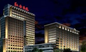 云南红会医院做近视眼手术怎么样？马璇医生能够提供优质的近视手术操作，技