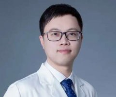 上海黄桦华整形医生怎么样?医生技术精湛,曾经还跟随秦宏智,王艇医生进行 上海黄桦华整形医生怎么样?医生技术精湛,曾经还跟随秦宏智,王艇医生进行