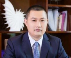白华宝做双眼皮怎么样的?医生现在还担任着技术院长的职务 白华宝做双眼皮怎么样的?医生现在还担任着技术院长的职务