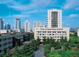 上海六院郭峰做鼻子怎么样?医生个人资料+隆鼻案例对比图