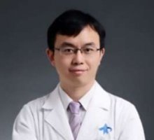 整形医生何林去眼袋怎么样？医生的技术精湛，经验丰富，能够提供优质的去除