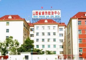 太原假体隆胸手术哪家好？高口碑医院在此！