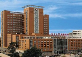 保定哪家医院做假体隆胸好？公立、私立大比拼